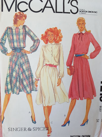 1980s STYLISH Pull Over Dress Pattern McCALLS 7216 Flattering Design, Bust 34, Vintage Sewing Pattern FF