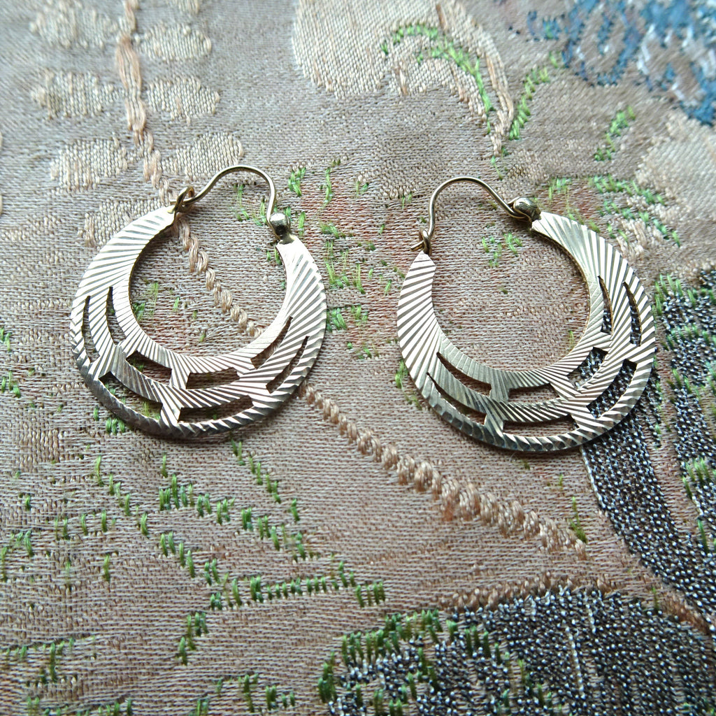 LOVELY Vintage 10KT Gold Earrings, Textured and Openwork Gold Hoop Earrings, For Pierced Ears, Collectible Vintage Jewelry