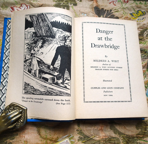 WONDERFUL 1940s Danger at the Drawbridge: A Penny Parker Mystery Book By Mildred A. Wirt, Nancy Drew Type Book, Collectible Vintage Books
