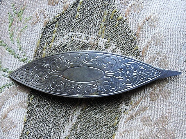 RARE Silver Antique Engraved TATTING Shuttle For Tatted Lace Making Authentic Old Beautiful Condition Needlework Sewing Tool