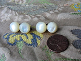 ANTIQUE Mother of Pearl Pair of Cuff Links Lustrous Pearl Cufflinks Unisex Ladies Menswear Formal Wear Vintage Wedding Collectible CuffLinks