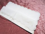 BEAUTIFUL Vintage Linen Napkins,Set of 8 Dinner Napkins,Cut Work,NEVER USED French Farmhouse,Vintage Linens,Table Linens,Napkins,Serviettes
