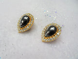 STUNNING Vintage Earrings,Luminous Gray Art Glass and Glittering Rhinestones Clip Ons,CLASSY Design,Collectible Jewelry